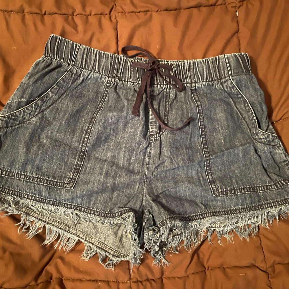 Denim Frayed Hem Women Shorts